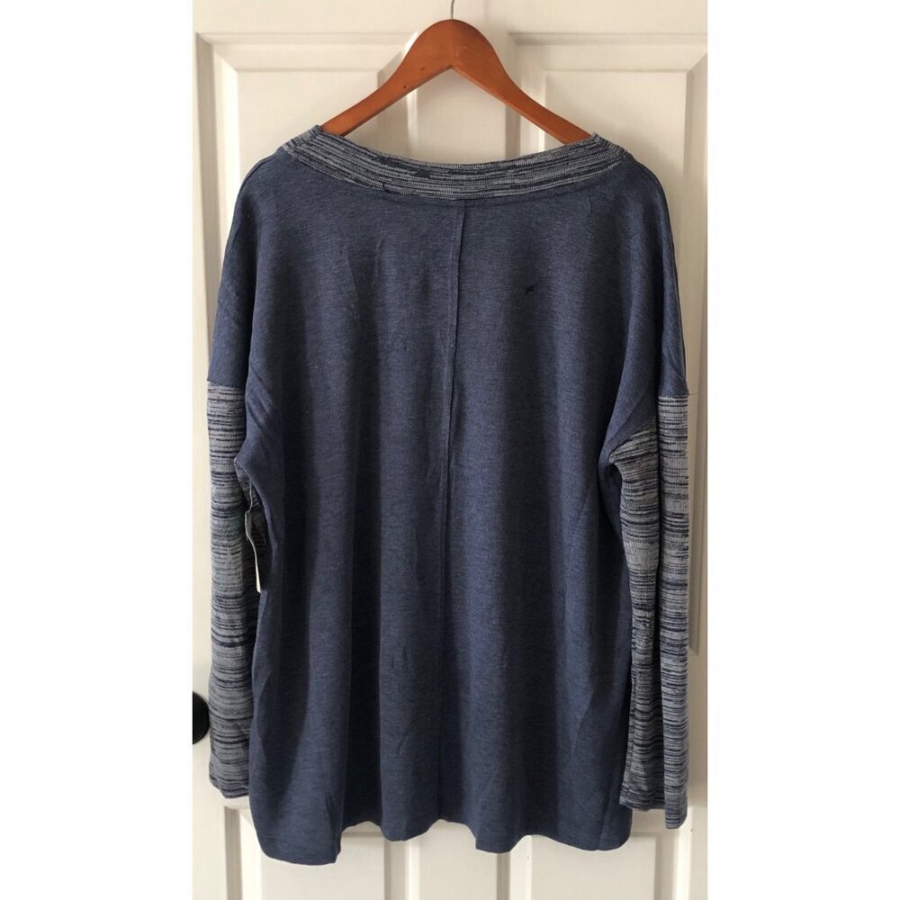 St. John's Bay Women's Active Long Sleeve Blue Pullover Top Size XXL - Picture 5 of 5